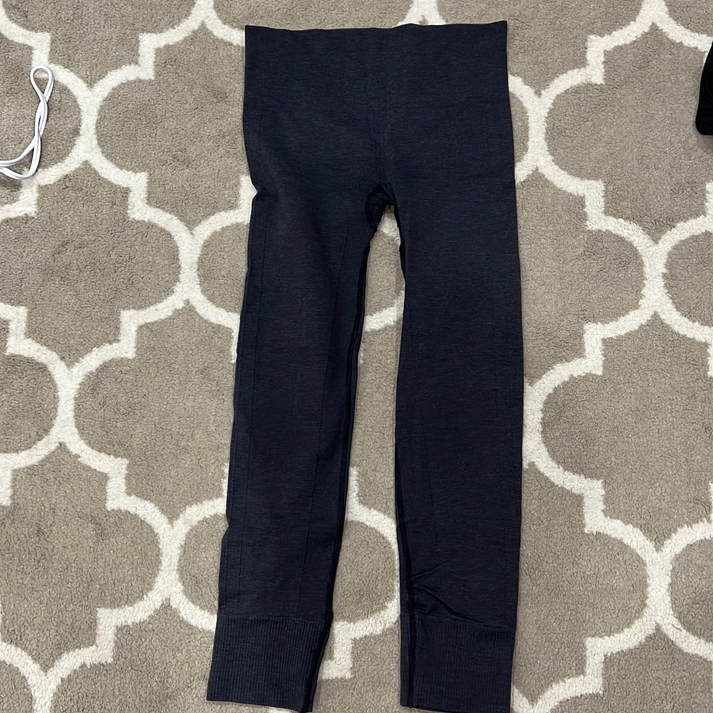 Lululemon Ebb To Street